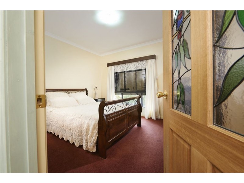 7 Grandview Grove, Wendouree VIC 3355