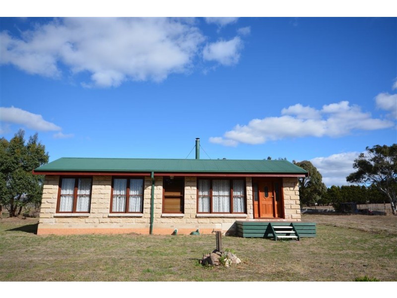 34 Church Parade, Kingston VIC 3364