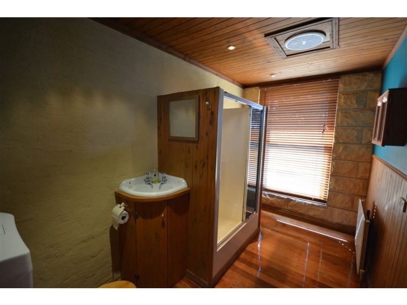 34 Church Parade, Kingston VIC 3364