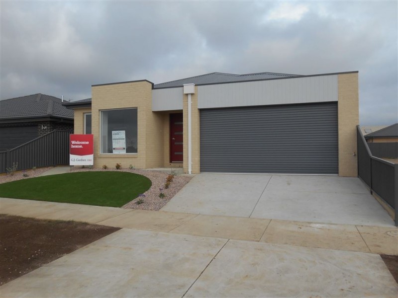 51 O’Shannassy Parade, Alfredton VIC 3350