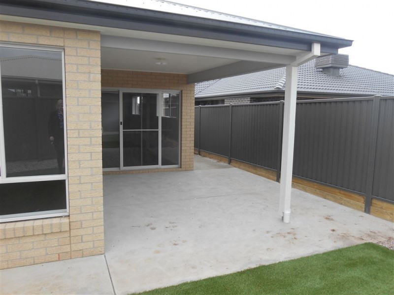 51 O’Shannassy Parade, Alfredton VIC 3350