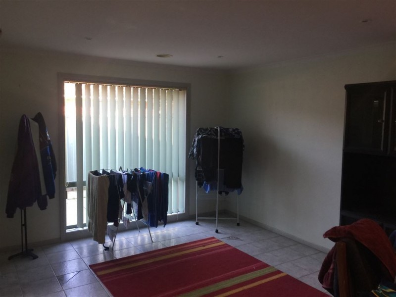 15 Balmoral Drive, Ballarat East VIC 3350