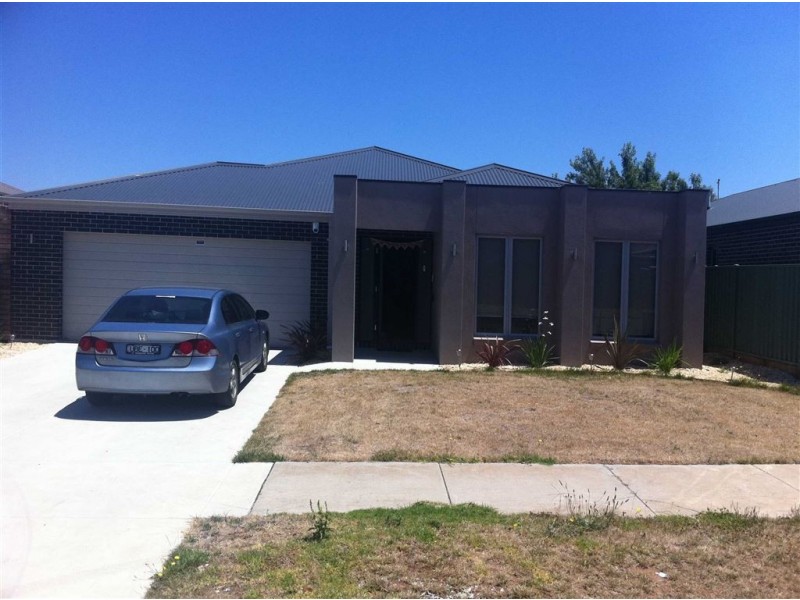 74 Vale Street, Alfredton VIC 3350