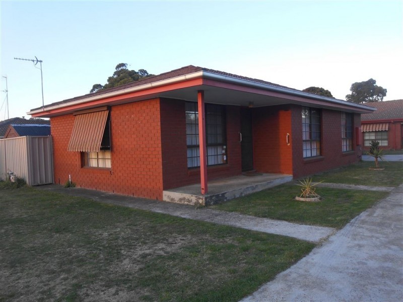 1/428-430 Gillies Street, Wendouree VIC 3355