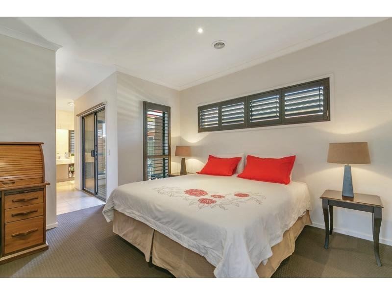 10 Selwyn Street, Miners Rest VIC 3352