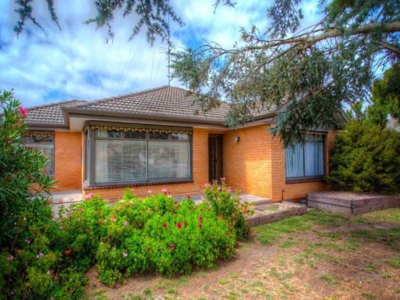 22 Elizabeth Street, Wendouree VIC 3355