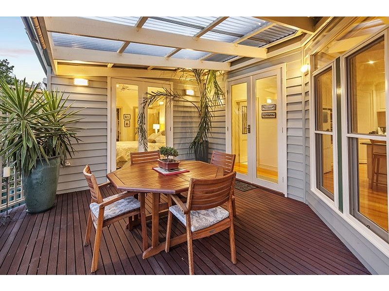 12 Clarendon Street, Soldiers Hill VIC 3350