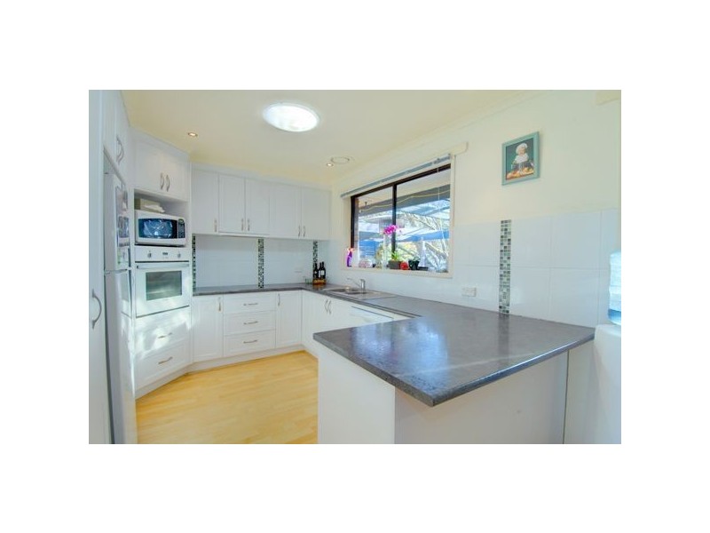 118 Warrina Drive, Delacombe VIC 3356