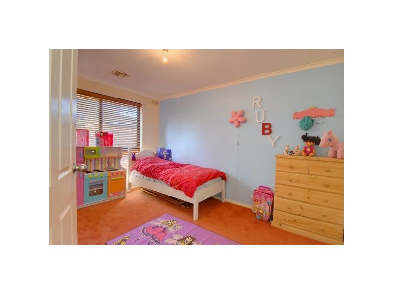 118 Warrina Drive, Delacombe VIC 3356