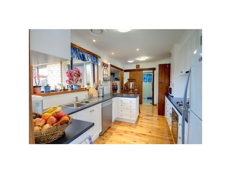 41 Stamford Street, Wendouree VIC 3355