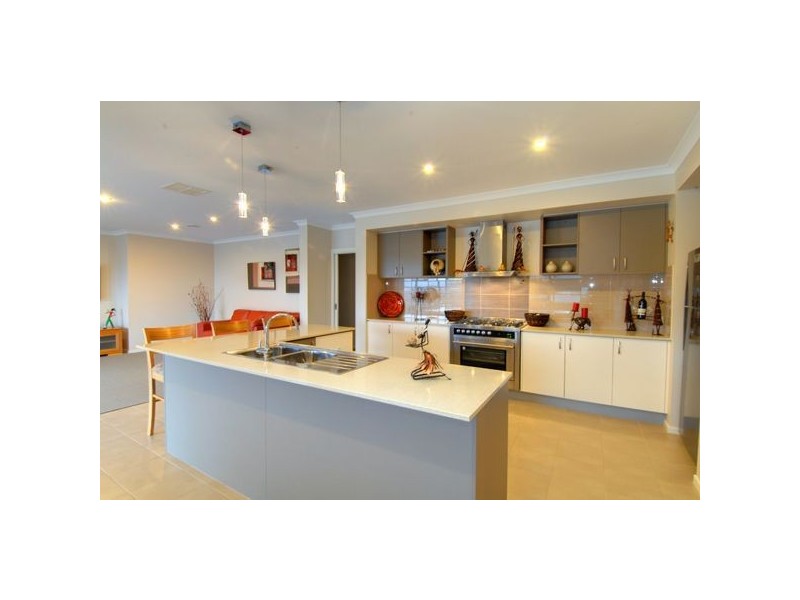 6 Drysdale Court, Alfredton VIC 3350