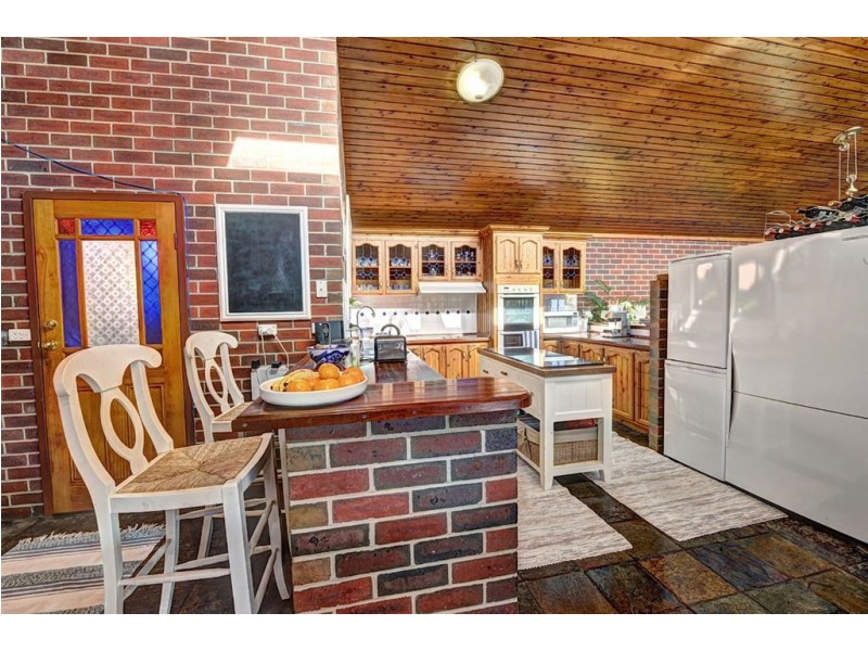 509 Neill Street, Soldiers Hill VIC 3350