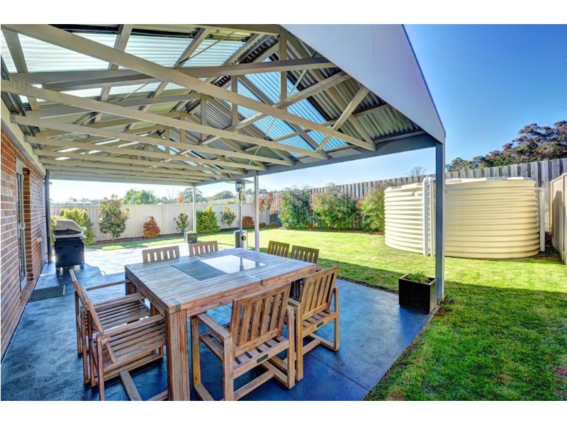 150 Canadian Lakes Boulevard, Canadian VIC 3350