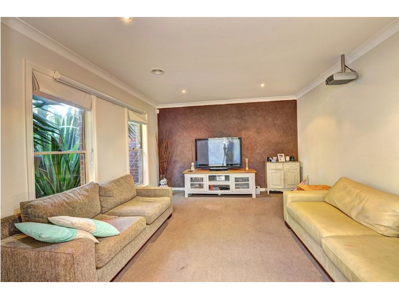 25 Ploughshare Drive, Mount Helen VIC 3350