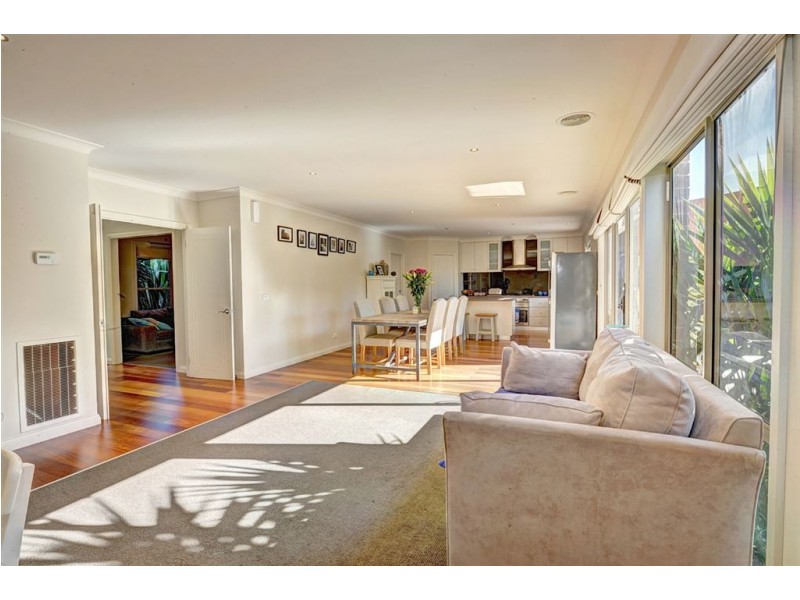 25 Ploughshare Drive, Mount Helen VIC 3350