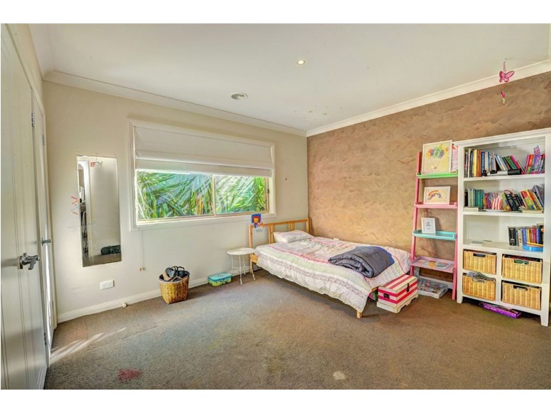 25 Ploughshare Drive, Mount Helen VIC 3350