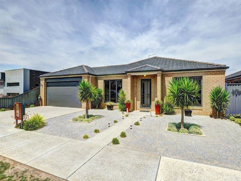 243 Whitelaw Avenue, Delacombe VIC 3356