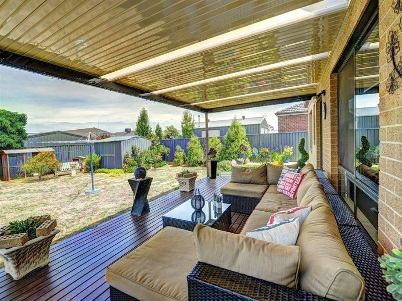 243 Whitelaw Avenue, Delacombe VIC 3356