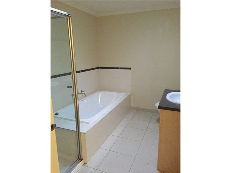 27 Oscar Drive, Sebastopol VIC 3356