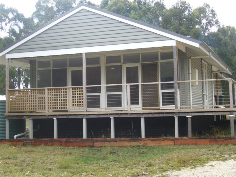 81 Grevillea Drive, Enfield VIC 3352