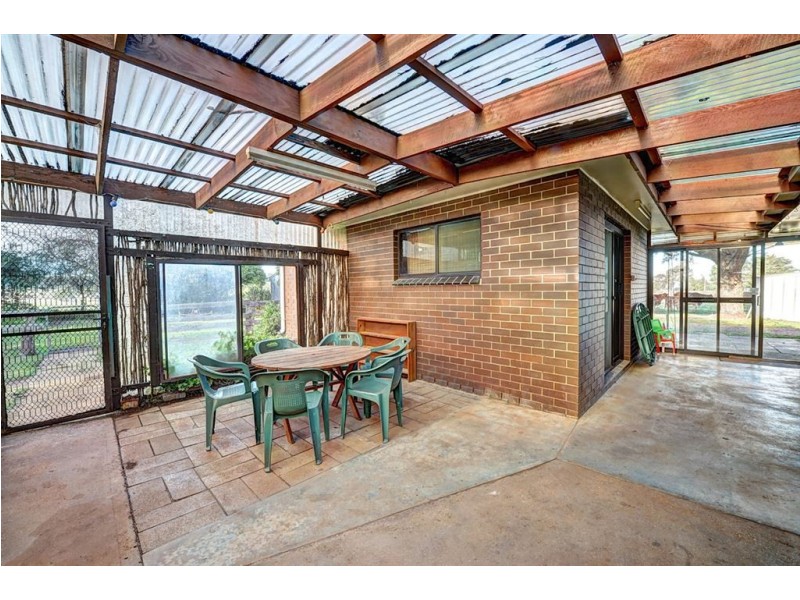 6370 Midland Highway, Clarendon VIC 3352