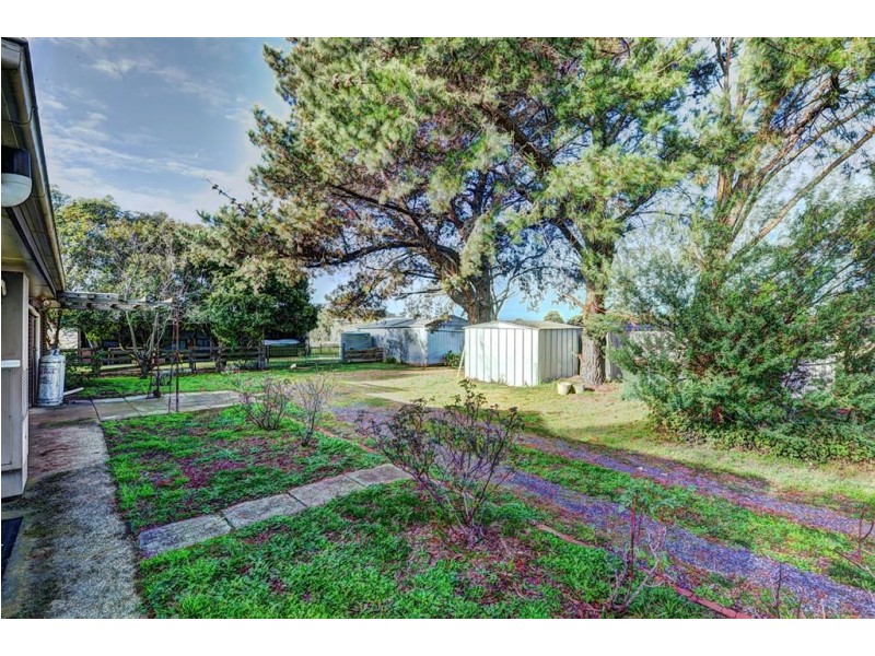 6370 Midland Highway, Clarendon VIC 3352