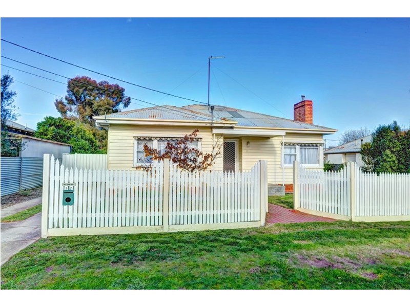 17 Gale Street, Canadian VIC 3350