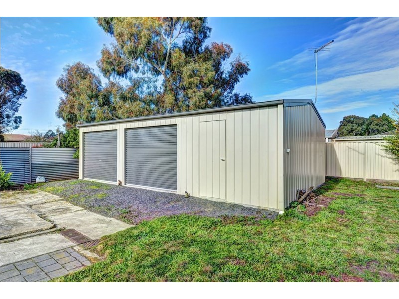 17 Gale Street, Canadian VIC 3350