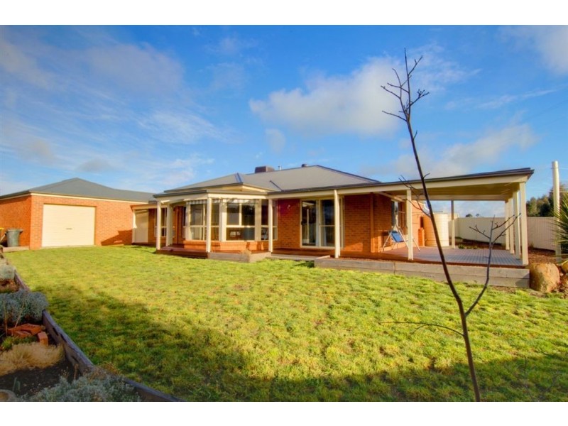 6 Osbourne Court, Miners Rest VIC 3352