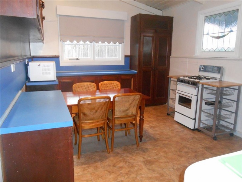 38 Dyte Parade, Ballarat East VIC 3350