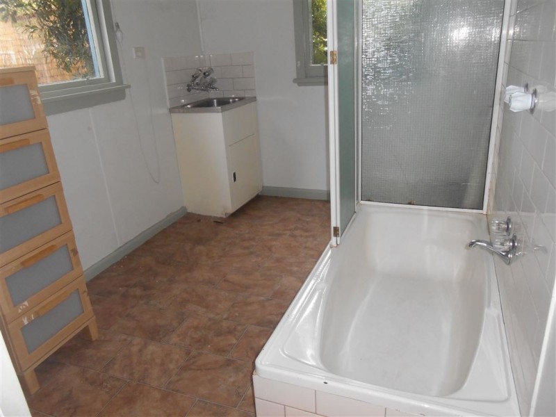 38 Dyte Parade, Ballarat East VIC 3350