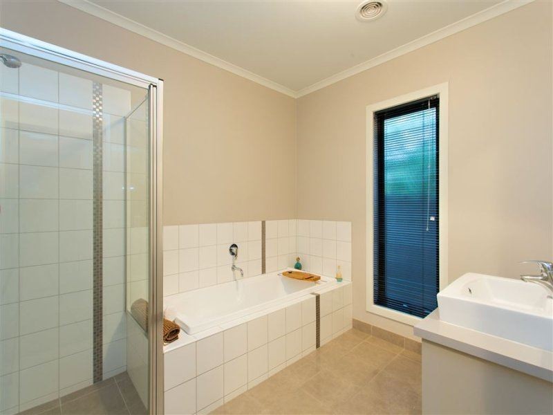 36 Merino Drive, Alfredton VIC 3350