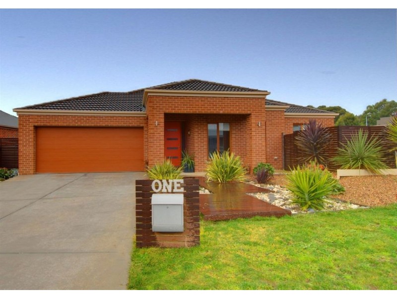 1 Heath Court, Ballarat VIC 3350