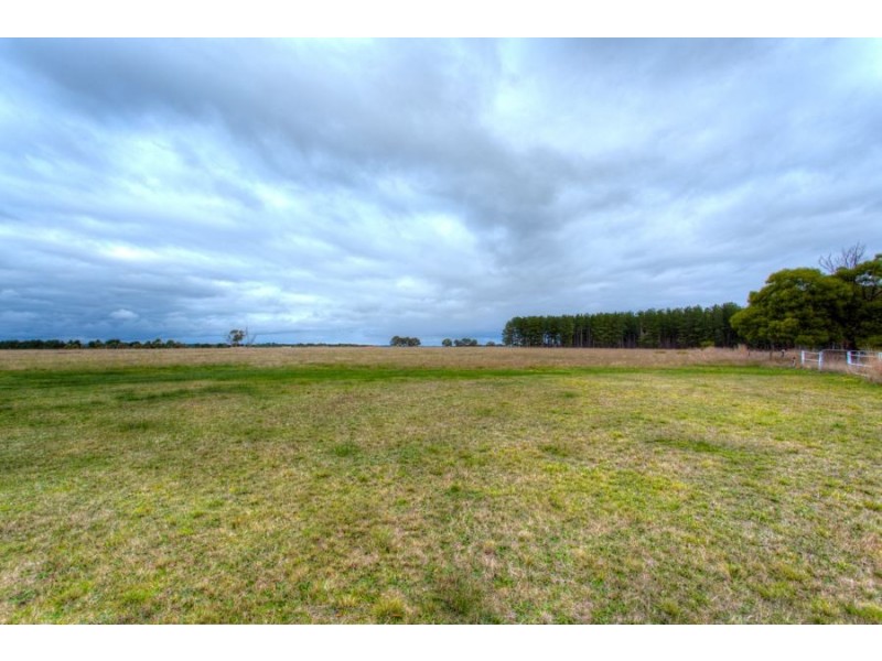 143 Exchequer Road, Cape Clear VIC 3351