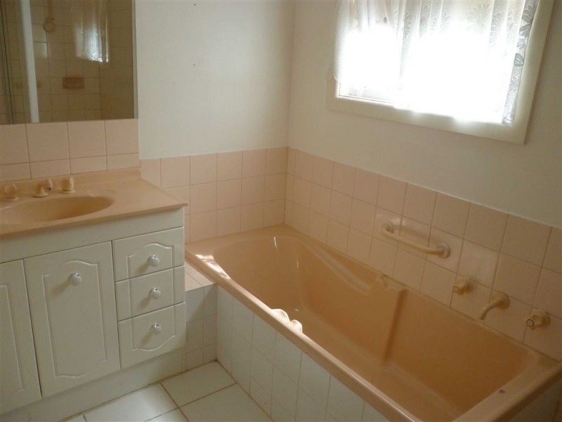 77 Clunes Road, Creswick VIC 3363