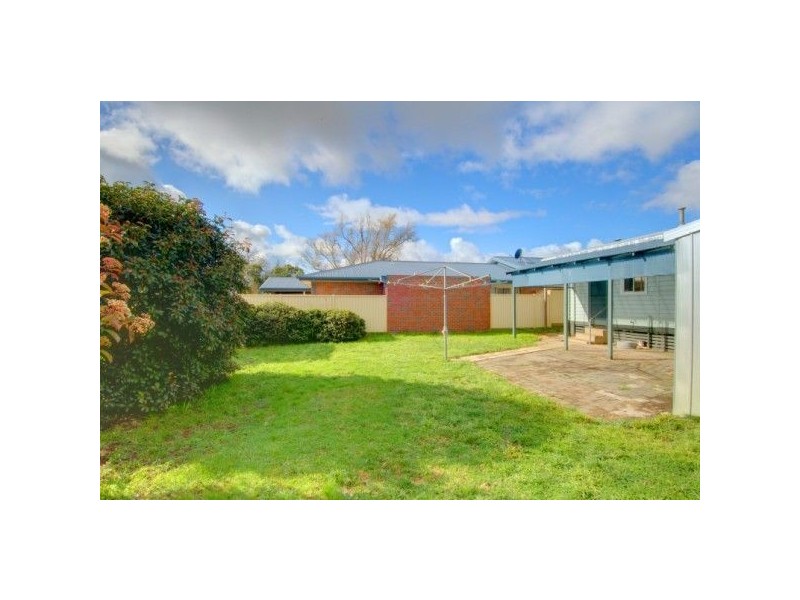 13 Daffodil Street, Wendouree VIC 3355