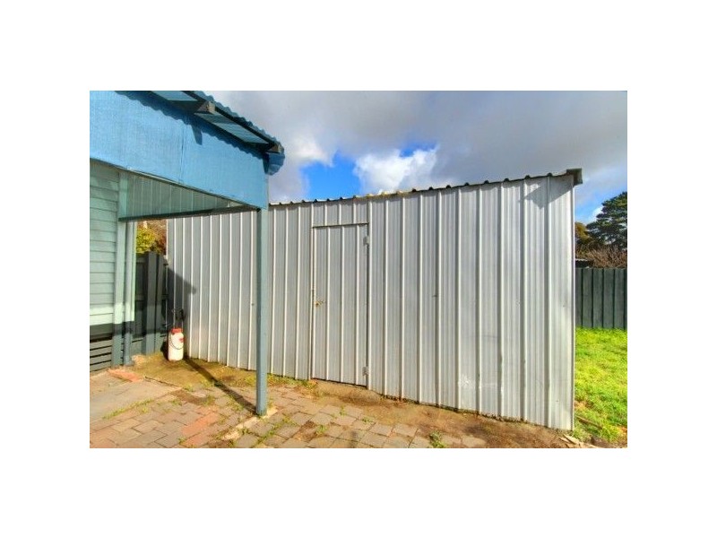 13 Daffodil Street, Wendouree VIC 3355