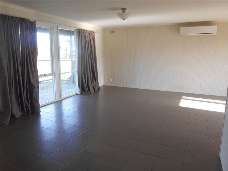 60 Elizabeth Street, Allendale VIC 3364