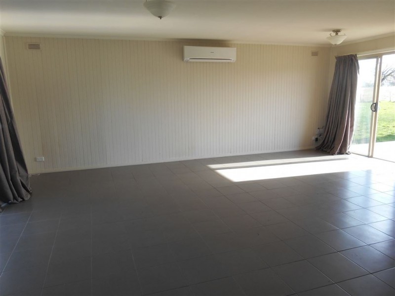 60 Elizabeth Street, Allendale VIC 3364