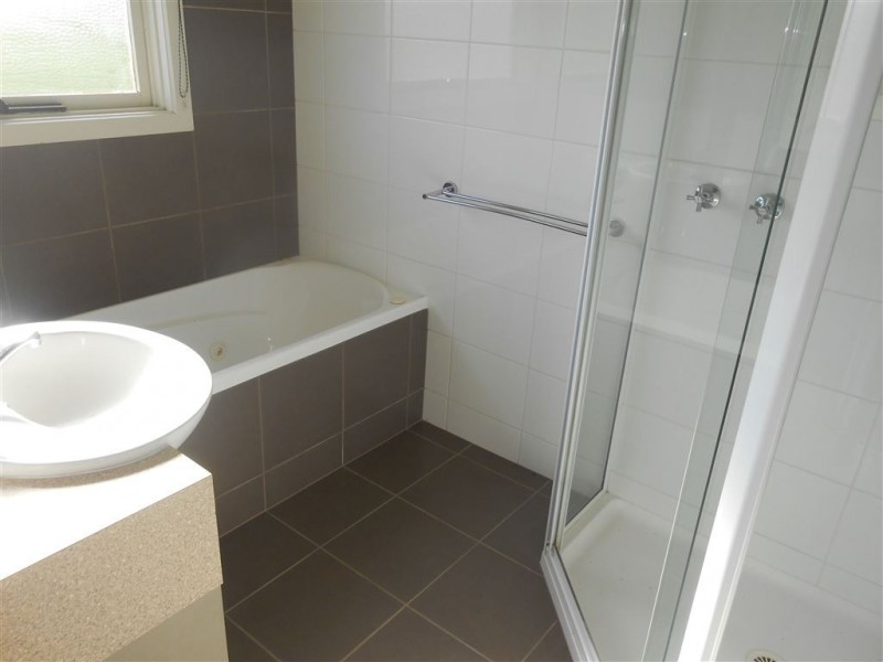 60 Elizabeth Street, Allendale VIC 3364