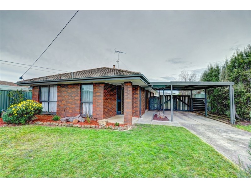 29 Marie Crescent, Wendouree VIC 3355