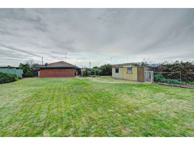 29 Marie Crescent, Wendouree VIC 3355