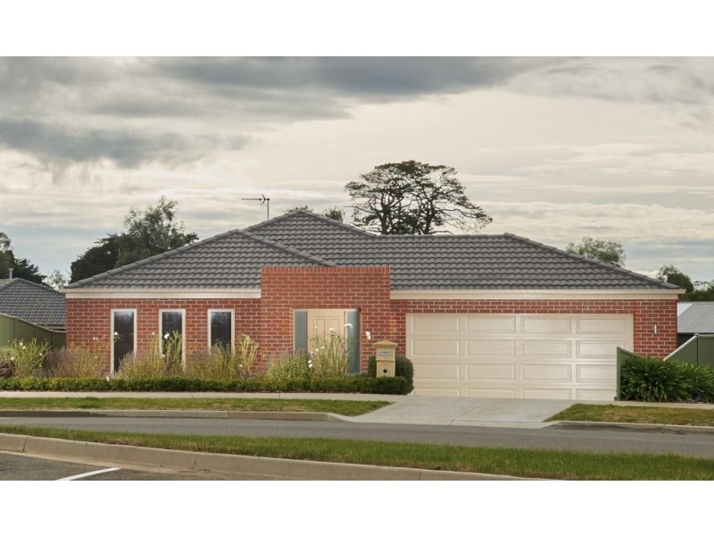15 Waterside Close, Miners Rest VIC 3352