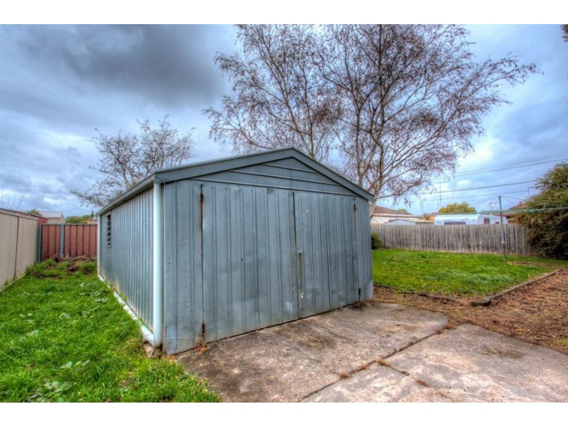 44 Marie Crescent, Wendouree VIC 3355