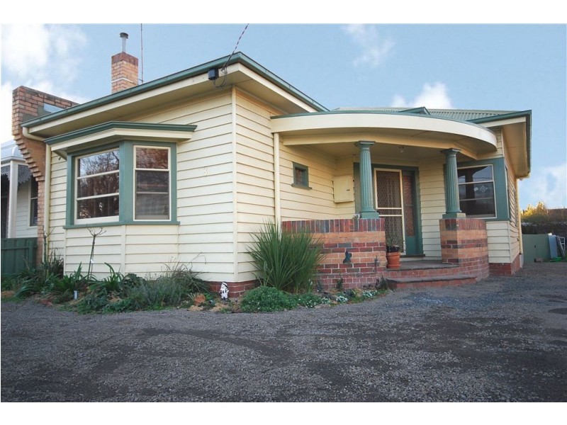 8 Urquhart Street, Ballarat VIC 3350