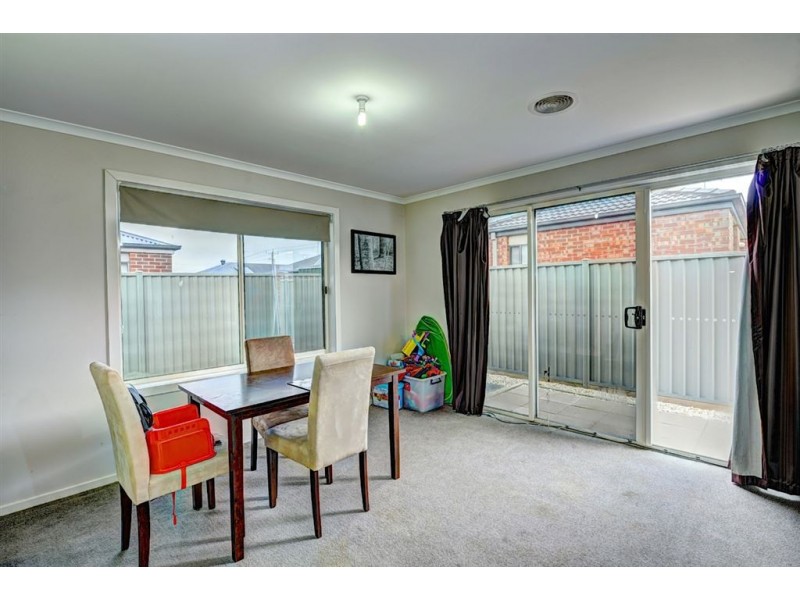 34 Oscar Drive, Sebastopol VIC 3356