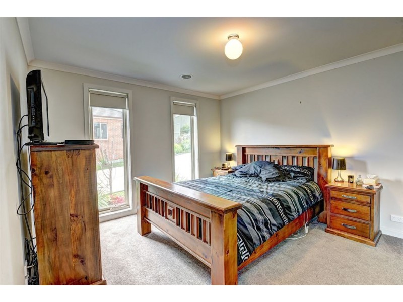 9/911-913 Tress Street, Mount Pleasant VIC 3350