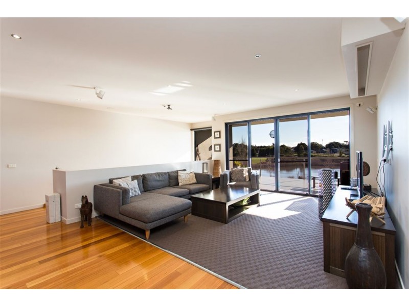 9 Broderick Court, Canadian VIC 3350