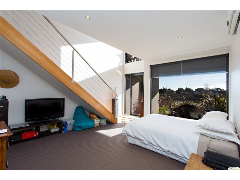 9 Broderick Court, Canadian VIC 3350