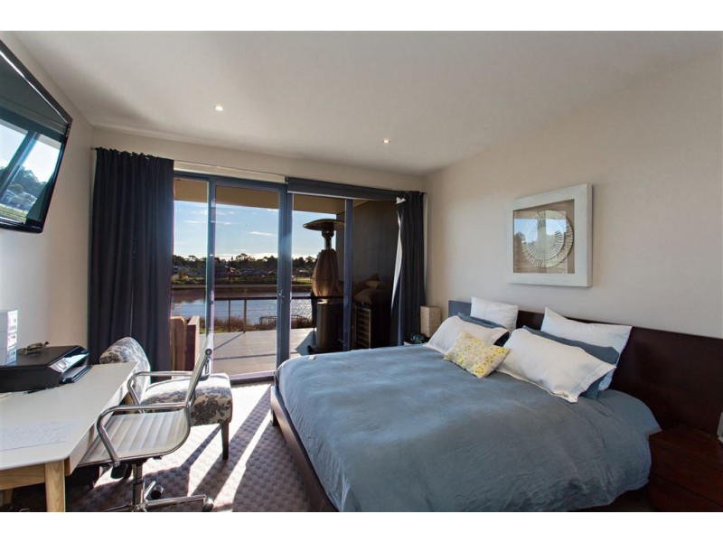 9 Broderick Court, Canadian VIC 3350